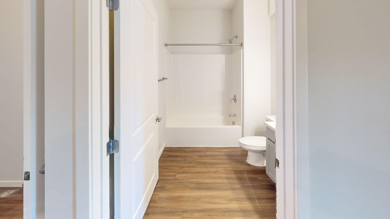 Overlook Apartments - Photo 7 of 42