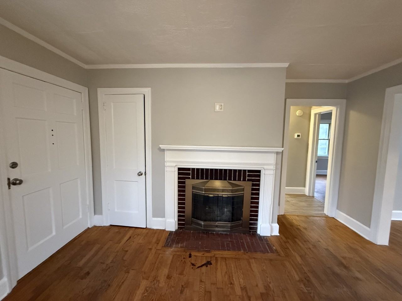 628 E 4th Ave #1 - Photo 2 of 14