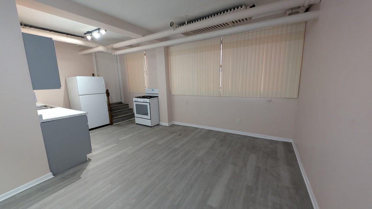 5459 South Everett AvenueGarden - Photo 4 of 9