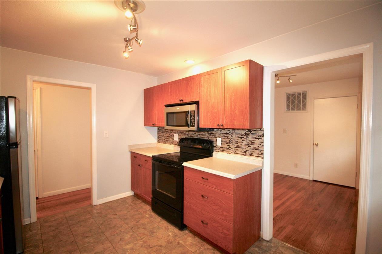 520 N Hale St #1 - Photo 6 of 47