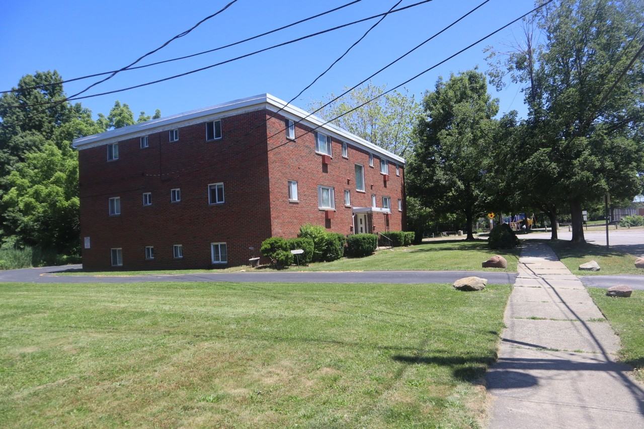 Bella Apartments - Photo 2 of 2