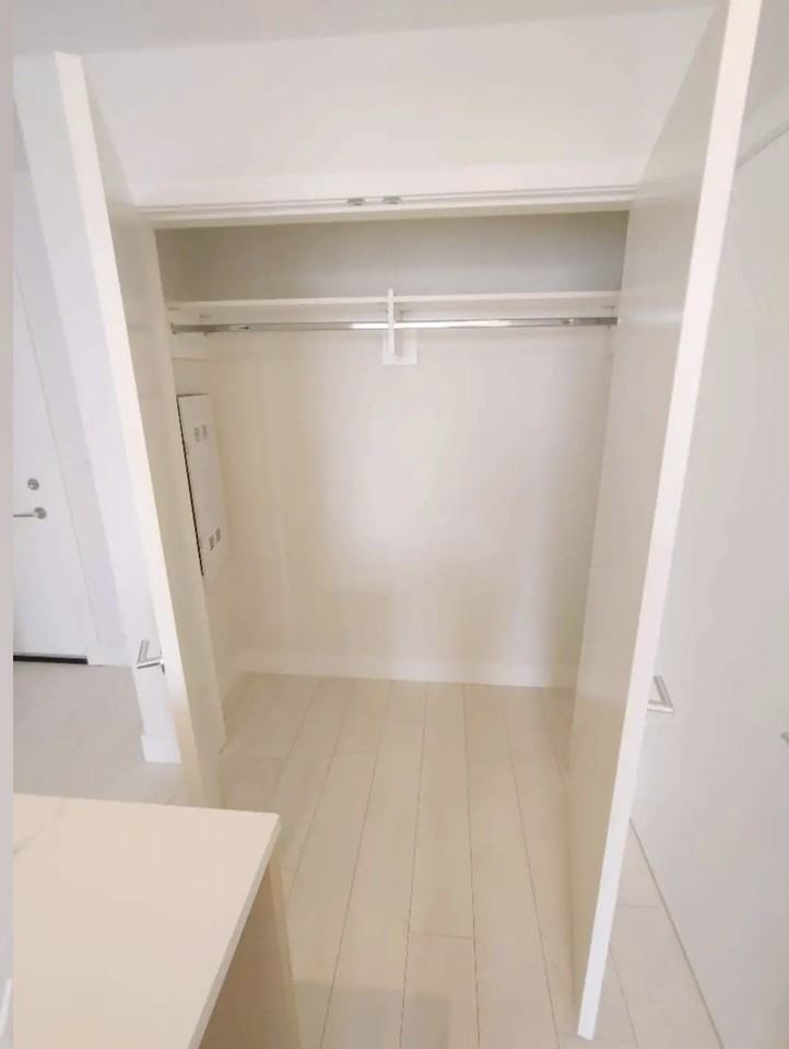 3538 Sawmill Crescent - Photo 6 of 17