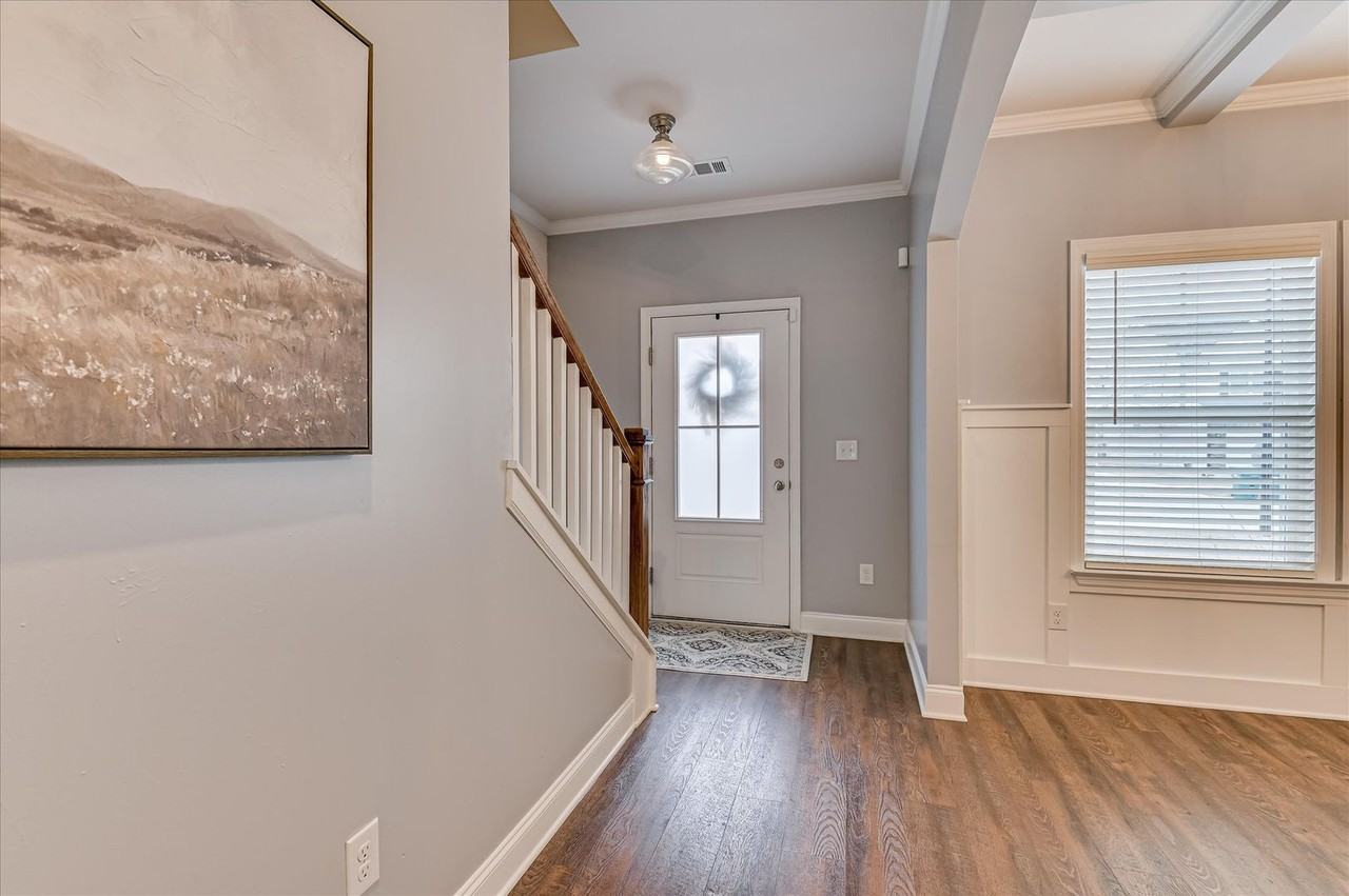 5121 Huntley Trl - Photo 5 of 50