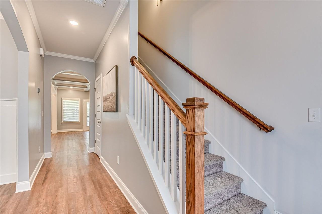 5121 Huntley Trl - Photo 7 of 50