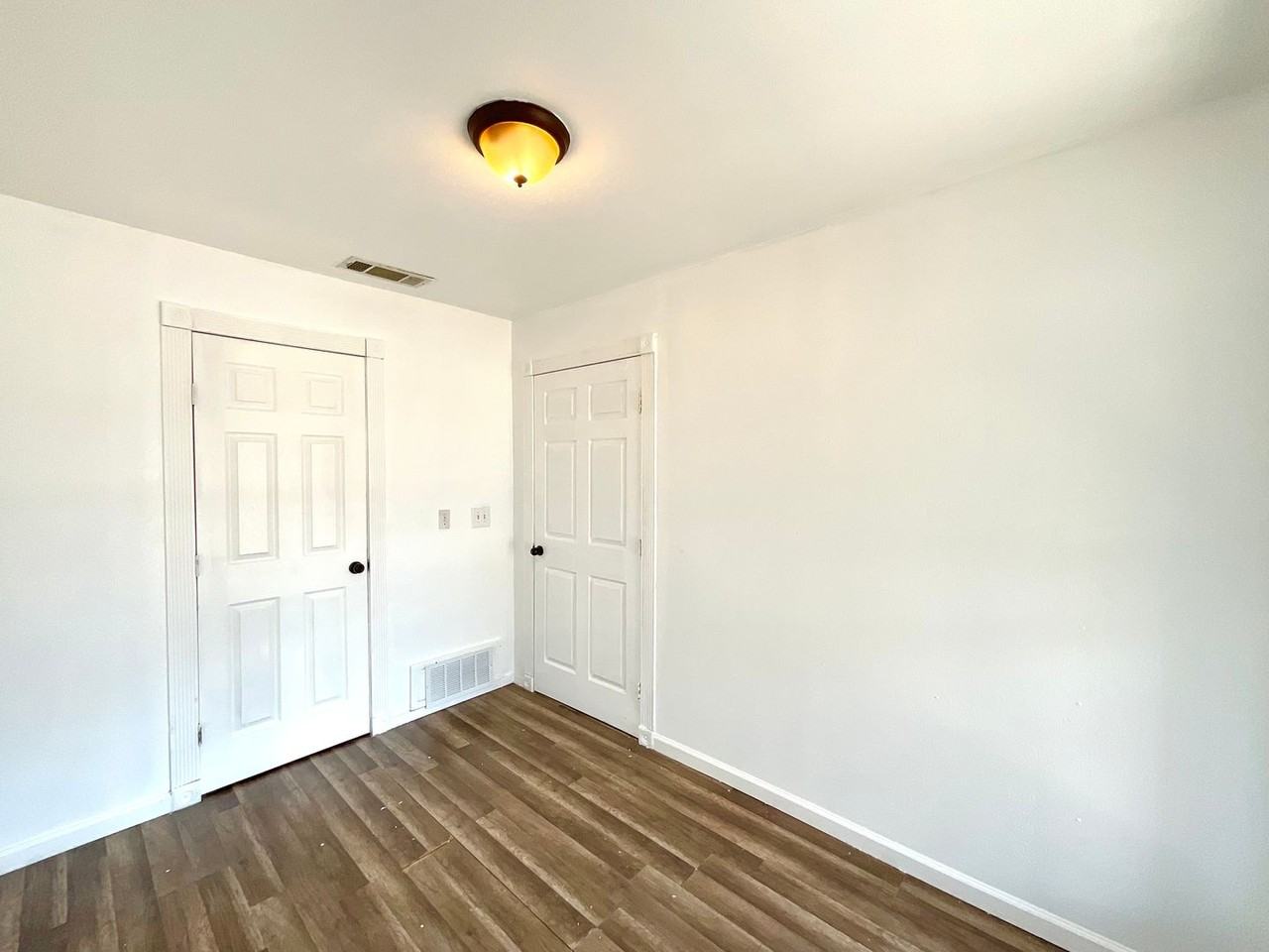 7805 Marigold Trace St - Photo 6 of 33