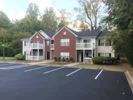 featured image of 1400 Oak Pond Pl Nw