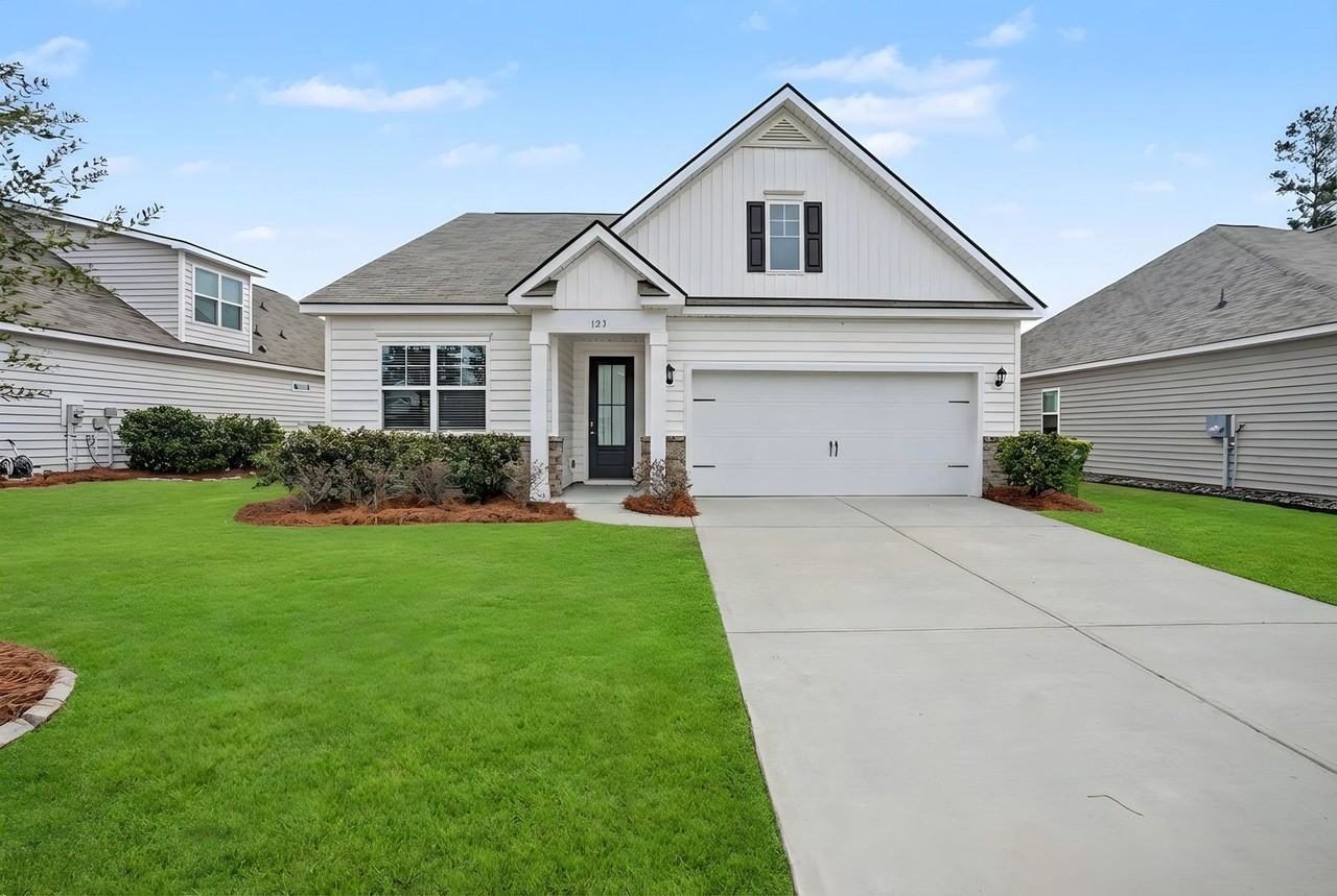 123 Oldwood Dr - Photo 3 of 31