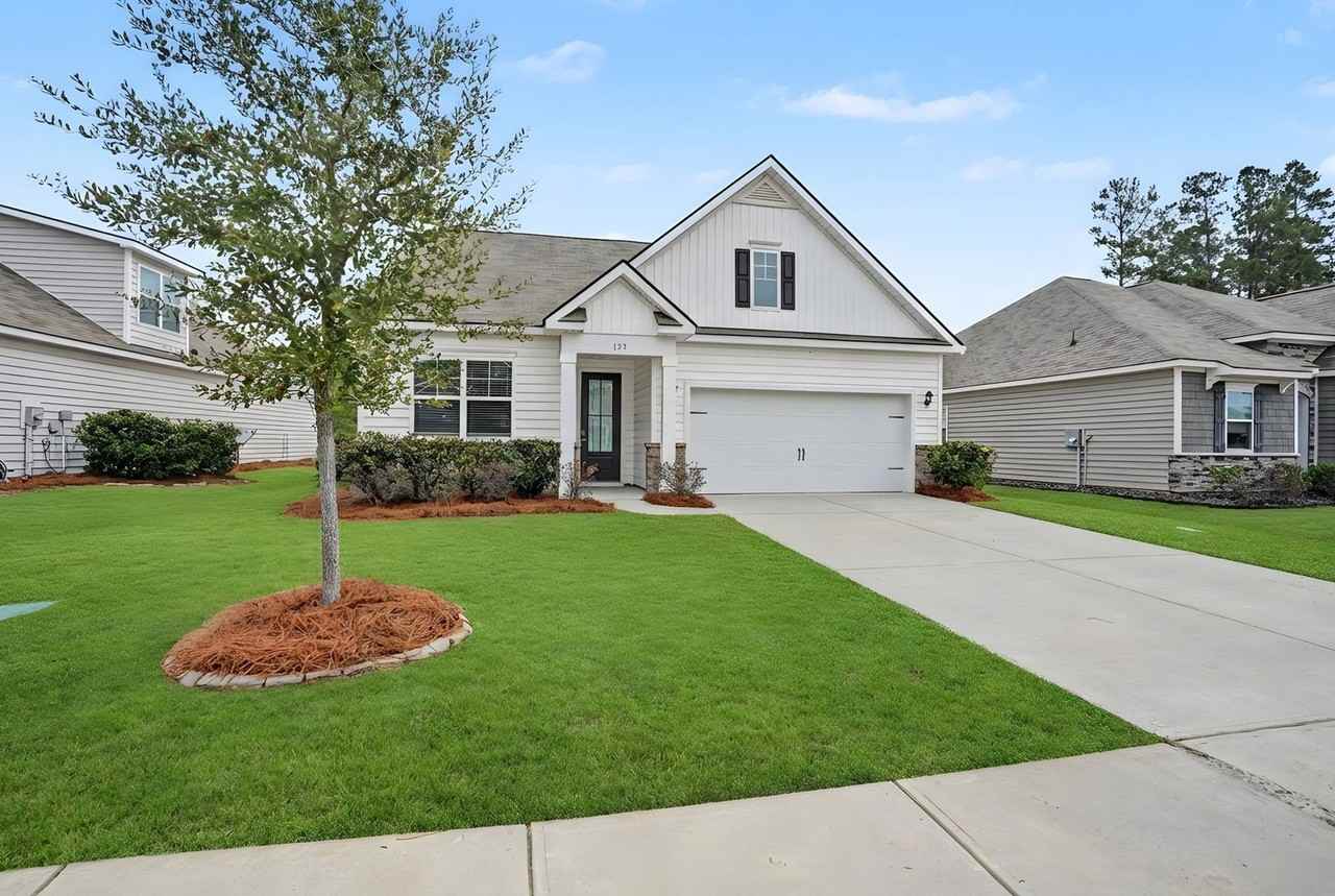 123 Oldwood Dr - Photo 4 of 31