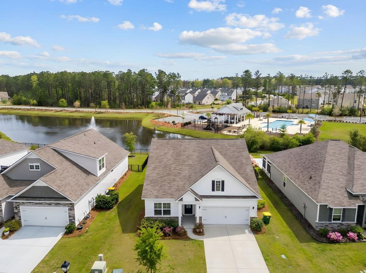 123 Oldwood Dr - Photo 5 of 31