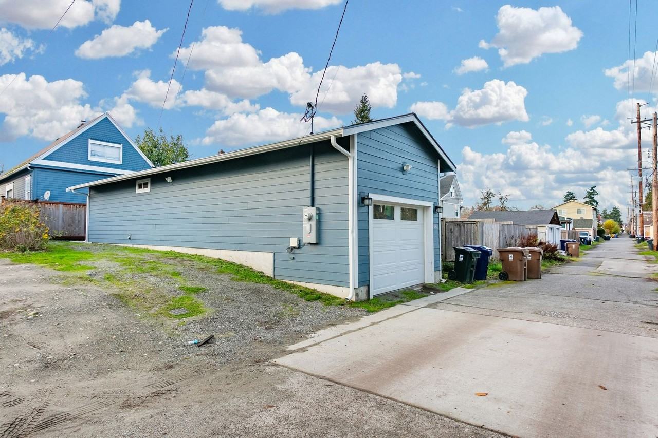 927 S Cushman Ave #B - Photo 6 of 28