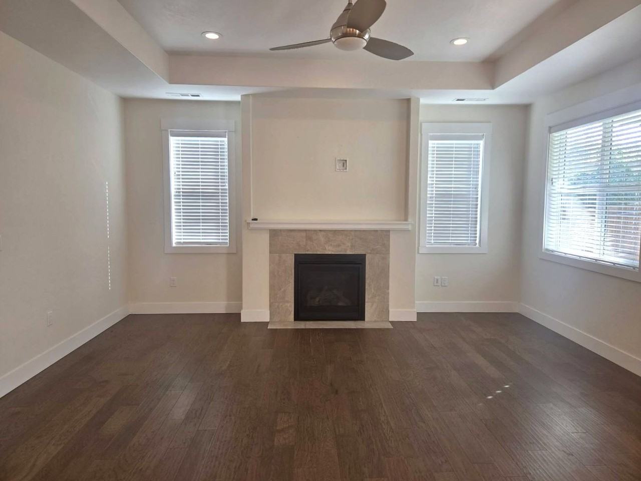 479 E Hersey St - Photo 3 of 29