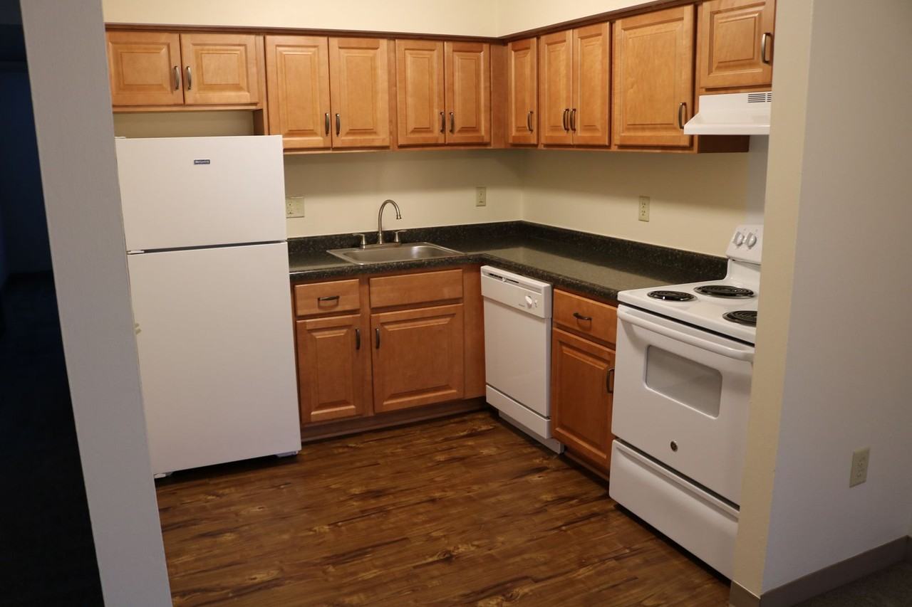 Thorn Run Apartments - Photo 2 of 21