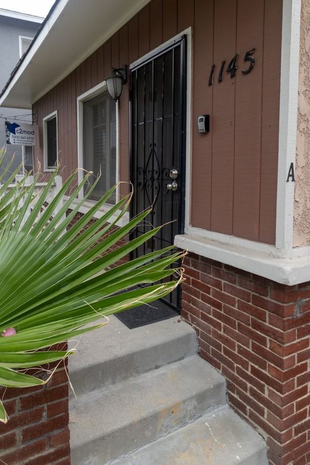 3. 1145 Appleton - Photo 3 of 26