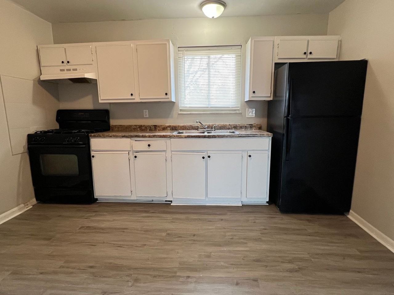 2302 N Ritter Ave - Photo 5 of 10