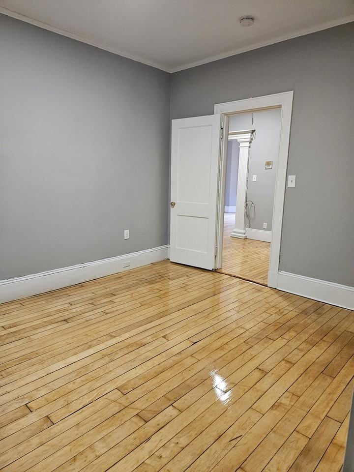 59 Brighton Avenue #1 - Photo 5 of 15