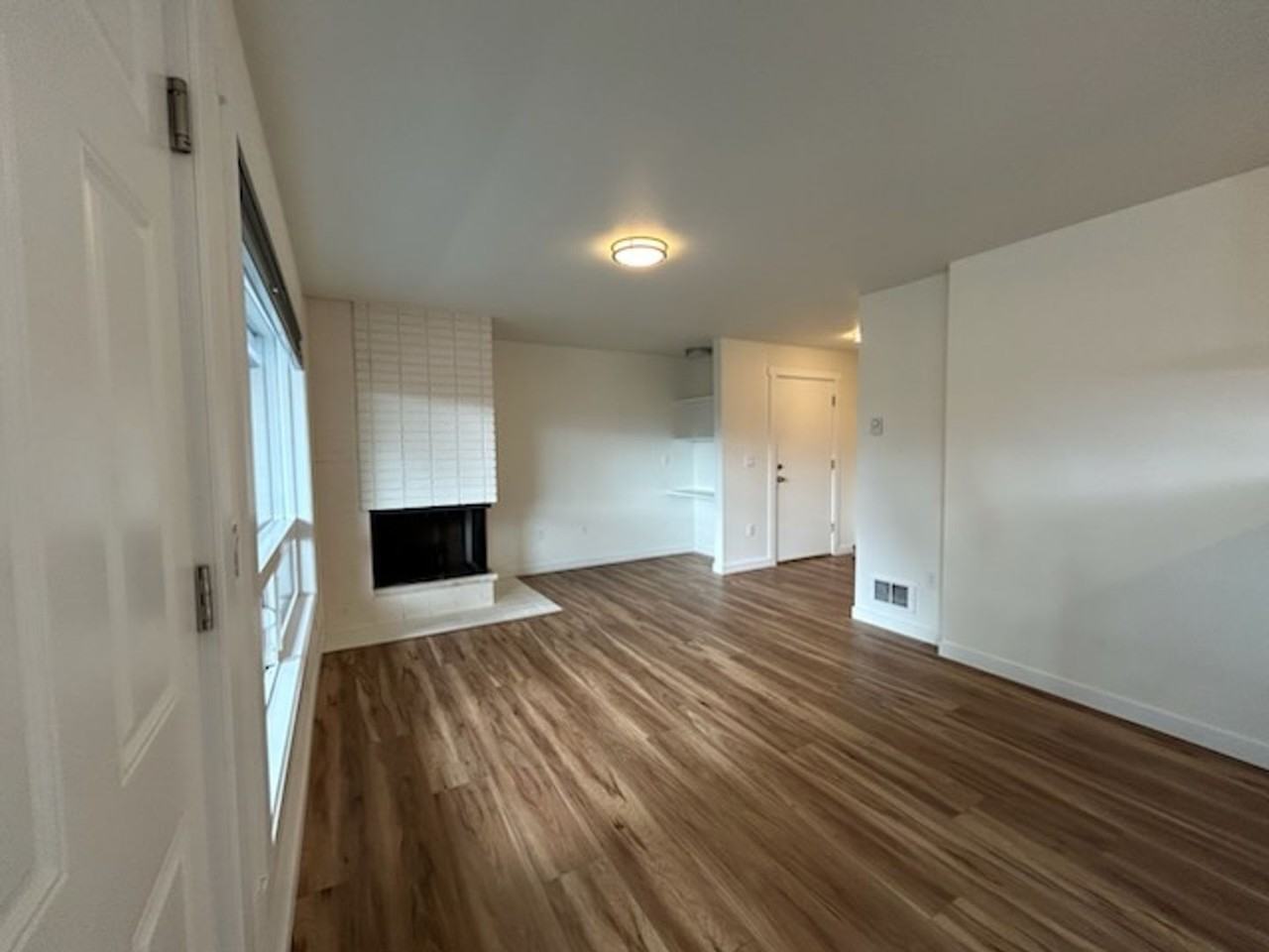 8222 169th Ave Ne #C2 - Photo 6 of 15