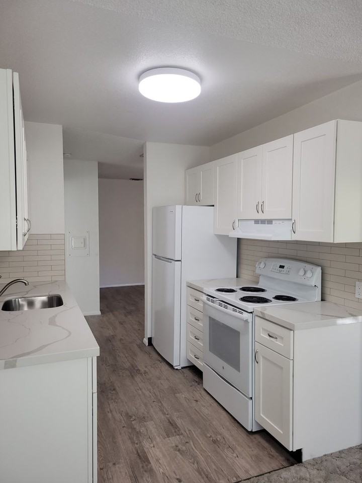 Hanover North Studios - Photo 5 of 6