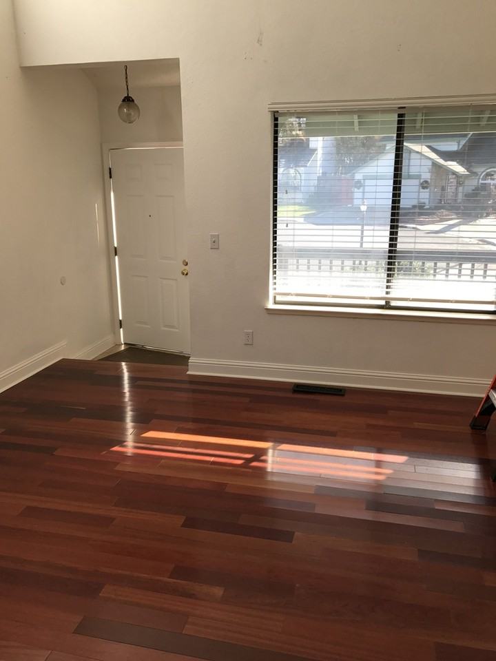 1356 Miramonte Pl - Photo 4 of 11