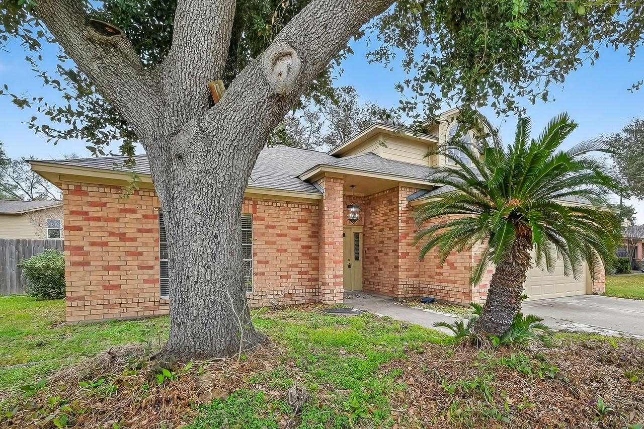 19114 Lookout Mountain Ln - Photo 4 of 50