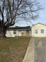 featured image of 4015 Woodleaf Rd