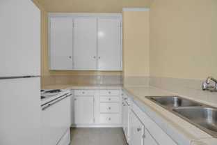 Discover Timeless Elegance in the Heart of Hawthorne - Photo 1 of 1