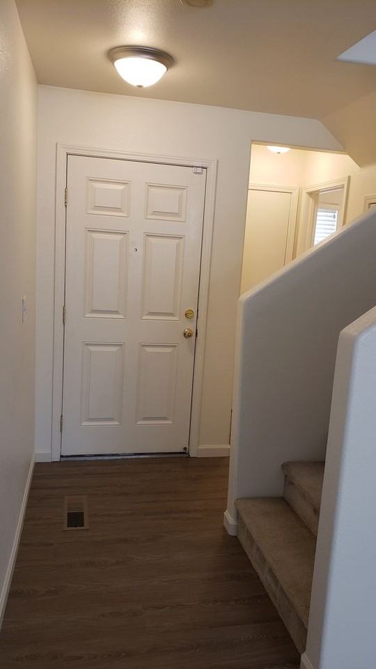 7440 Deveron Dr - Photo 2 of 24