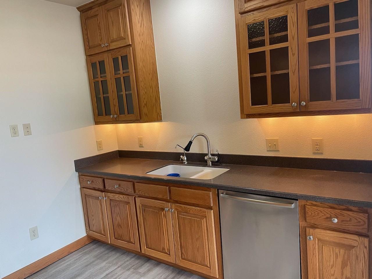 101 W 2nd Ave - Photo 4 of 20