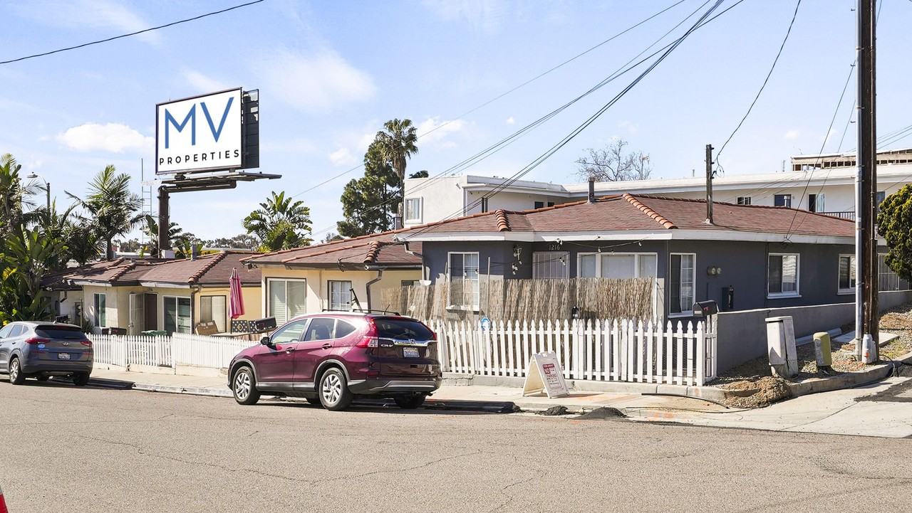 1216 Viola and 1306 Gertrude - Photo 5 of 5