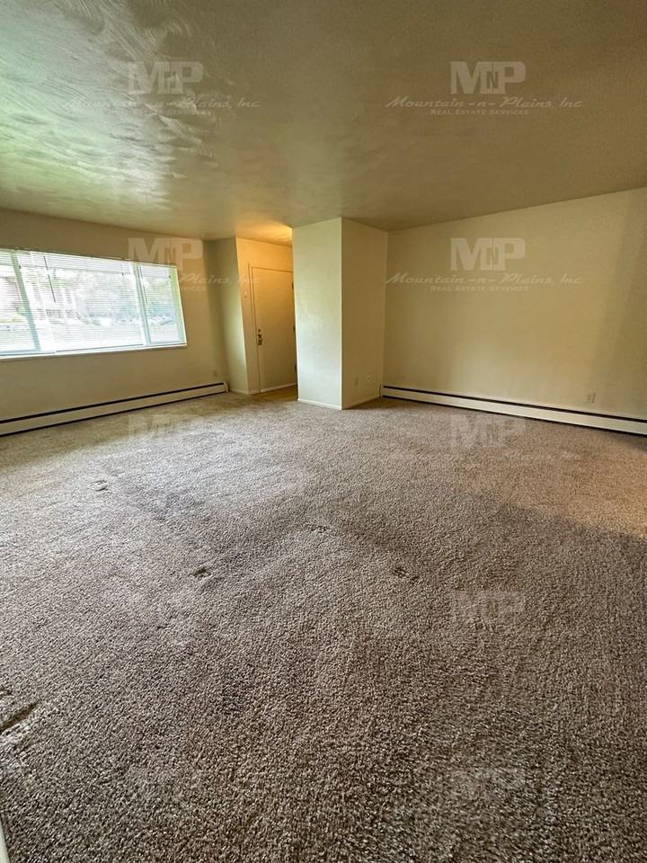 1603 W Elizabeth St - Photo 2 of 16