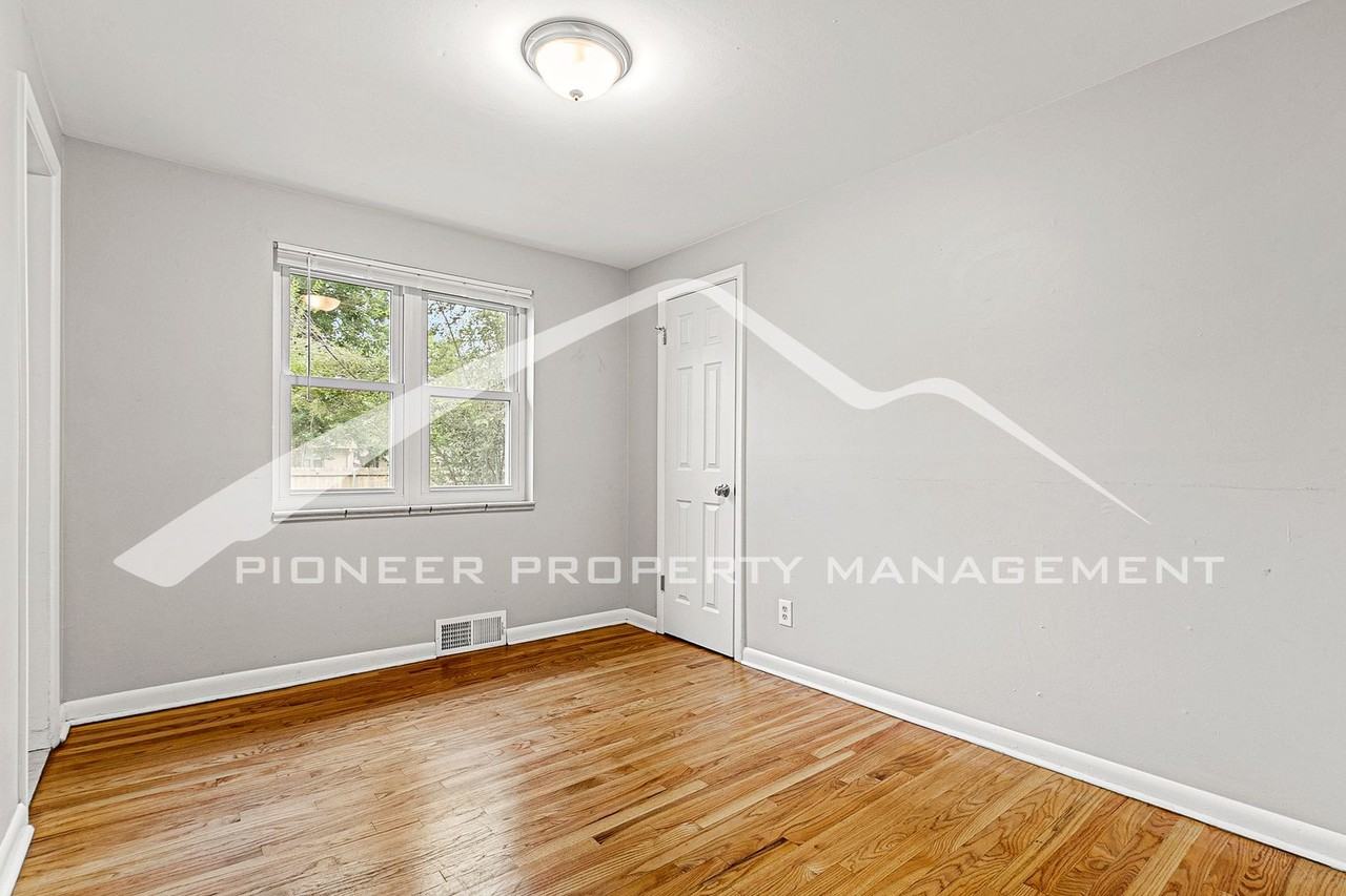 4564 E Mexico Ave - Photo 6 of 15