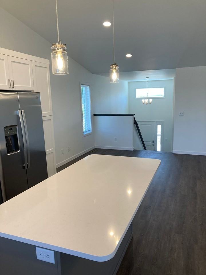 6513 26th St S - Photo 5 of 12