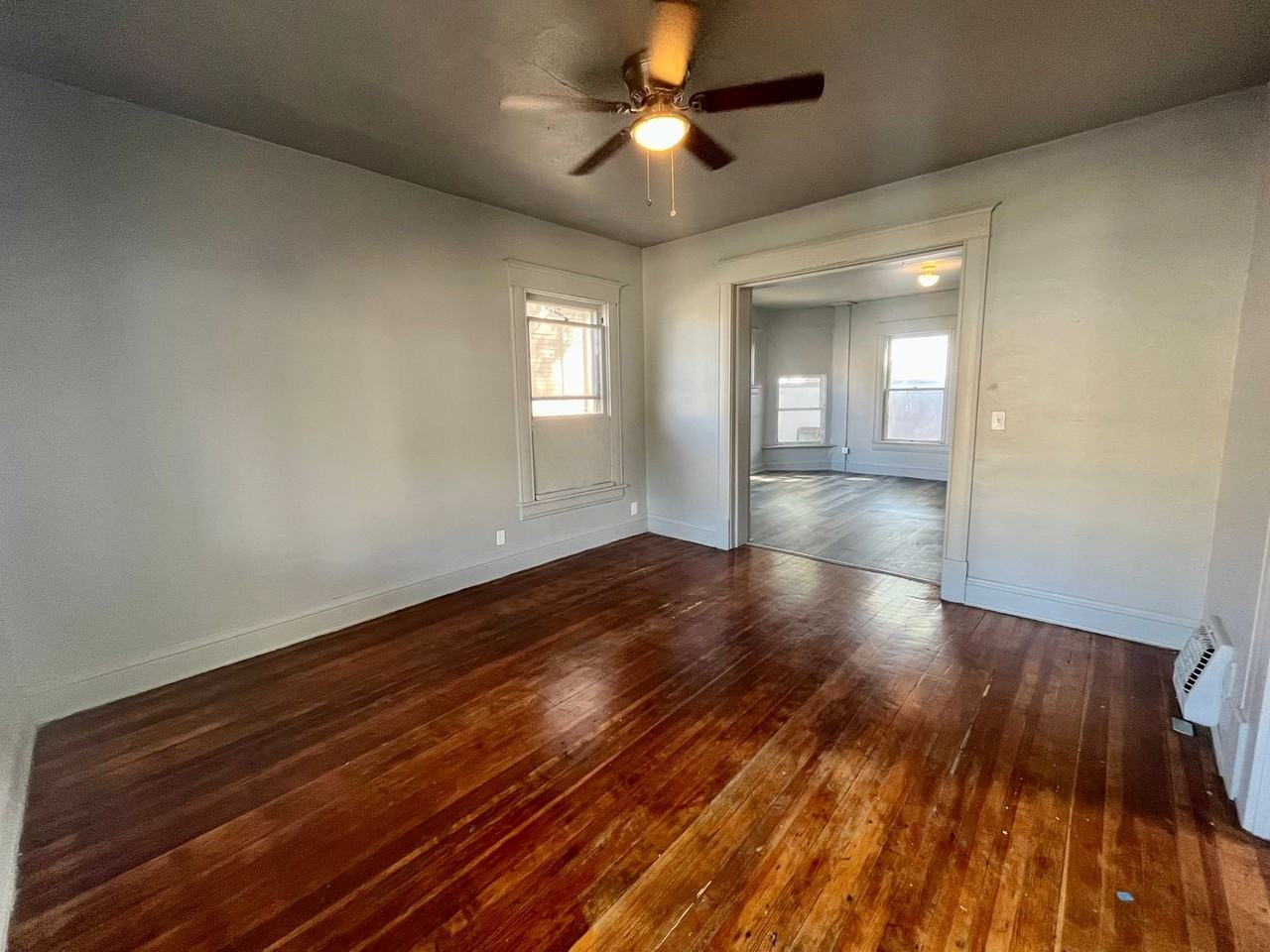 2511 Jones St - Photo 2 of 17