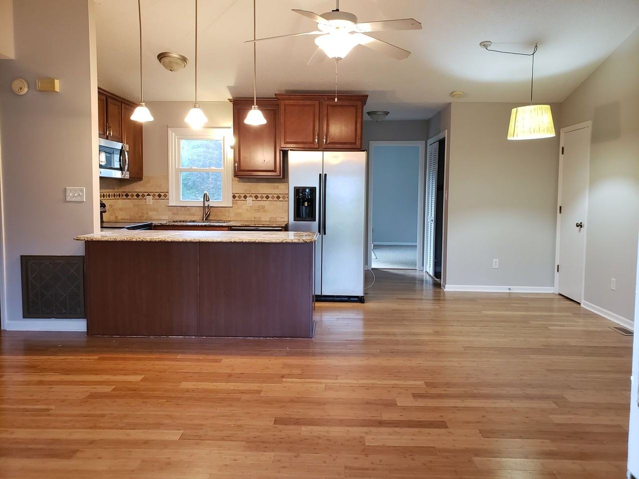 7900 Mountain Shore Dr - Photo 2 of 10