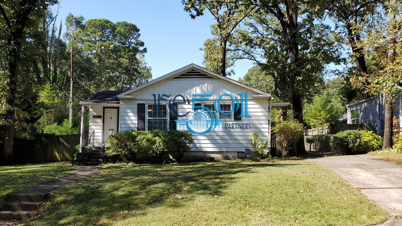 1808 N Cleveland St - Photo 3 of 31