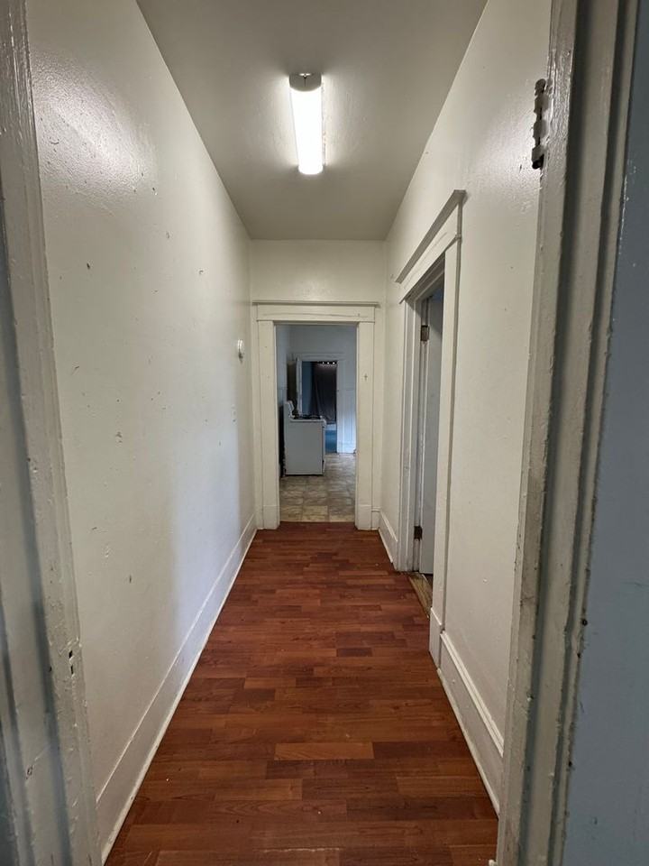 114 Egan St - Photo 5 of 7