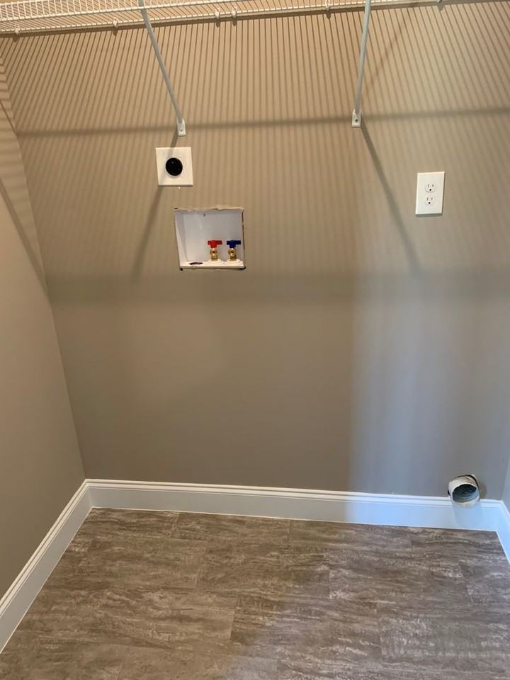 3110 Dominion Dr - Photo 6 of 13