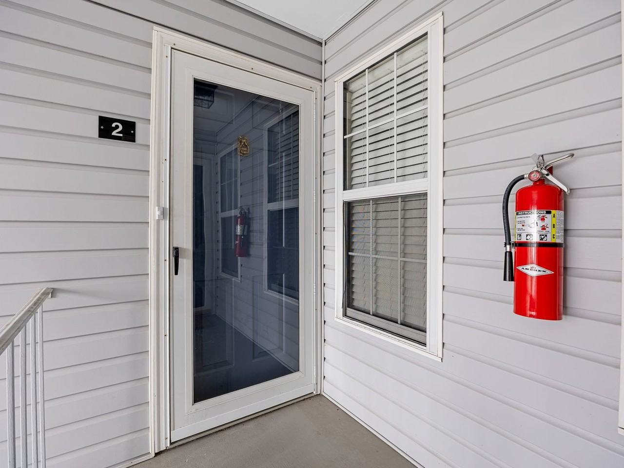 4614 Old Spartanburg Rd #2 - Photo 3 of 30