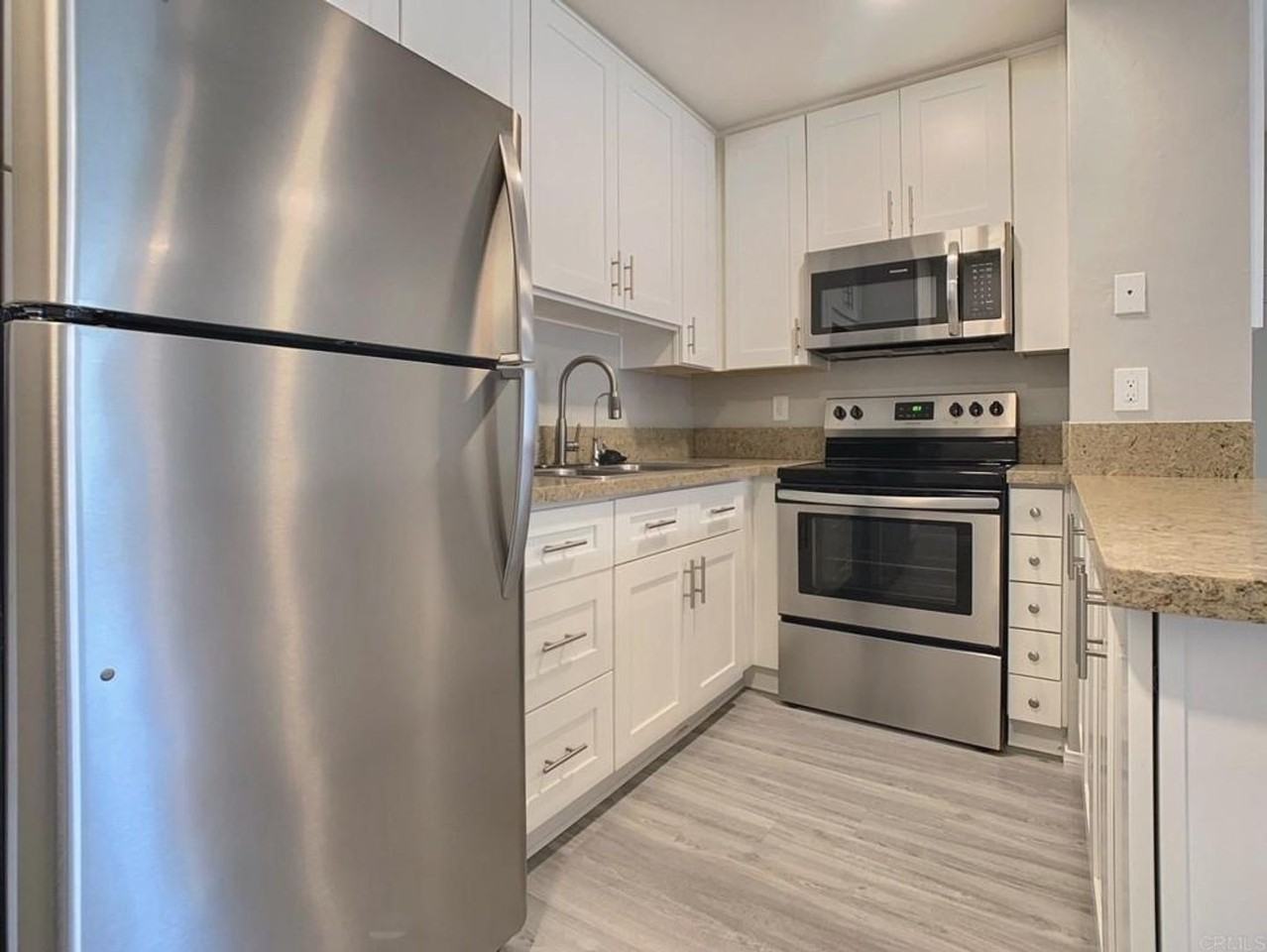 6358 Rancho Mission Rd - Photo 5 of 12