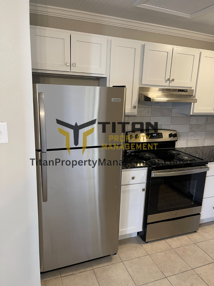 305 E Narroway #A - Photo 4 of 12