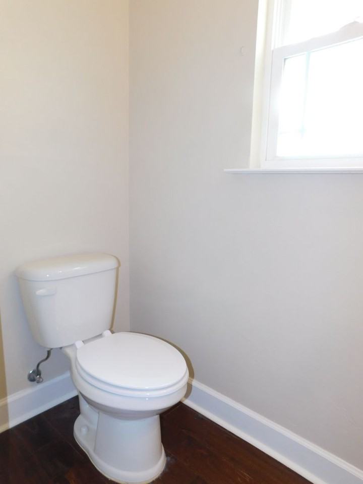 5156 Nw 21st Dr - Photo 7 of 25