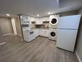 4524 Thompson Ct #B - Photo 1 of 1