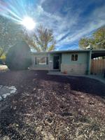 featured image of 601 W Apache St