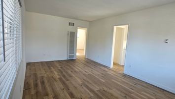 featured image of 1521 La Playa Ave