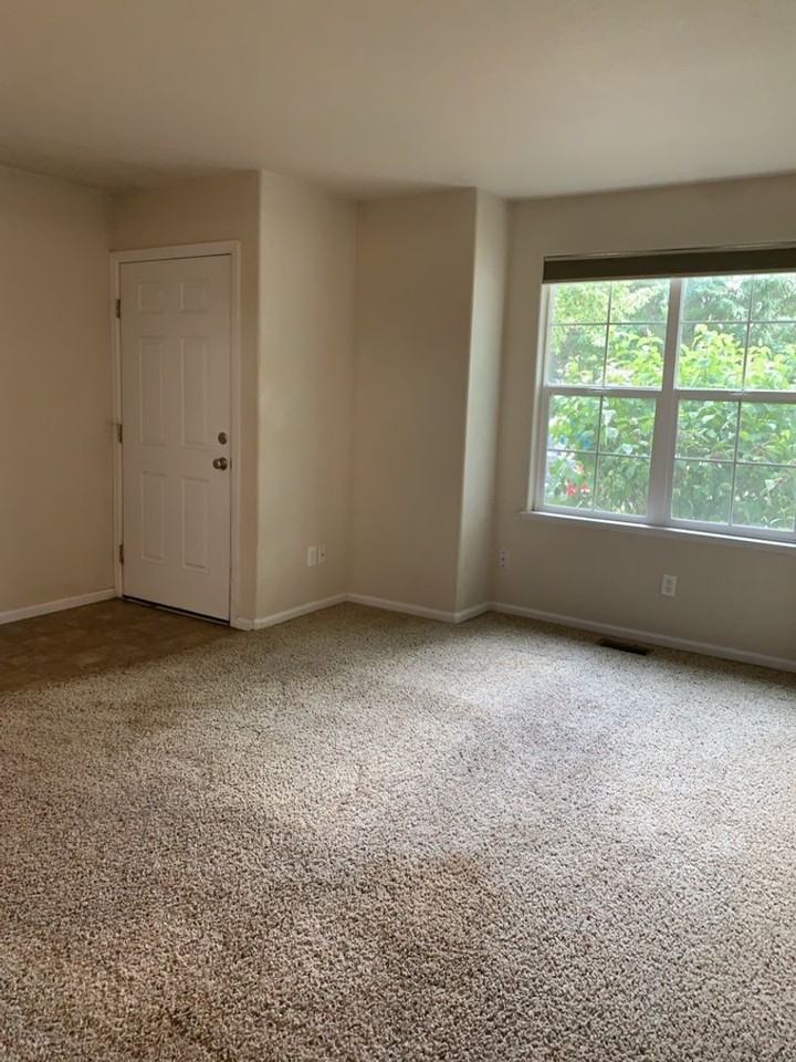 844 Apex Dr #C - Photo 3 of 24