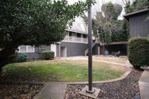 featured image of 424 Sycamore Ave