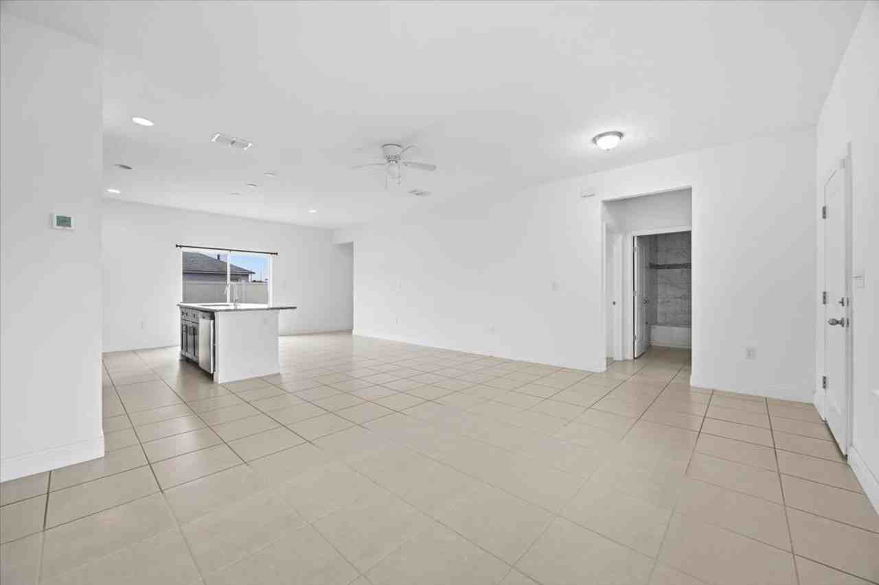 213 Cimarron Dr - Photo 6 of 26