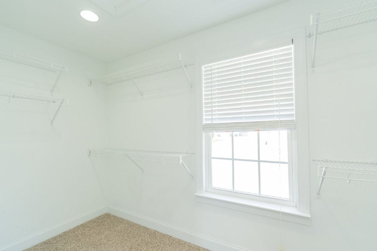 7173 Brady Dr - Photo 7 of 32