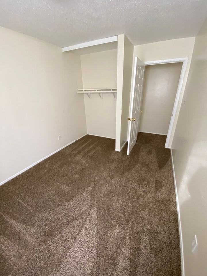 600 Marine Dr #02 - Photo 7 of 16