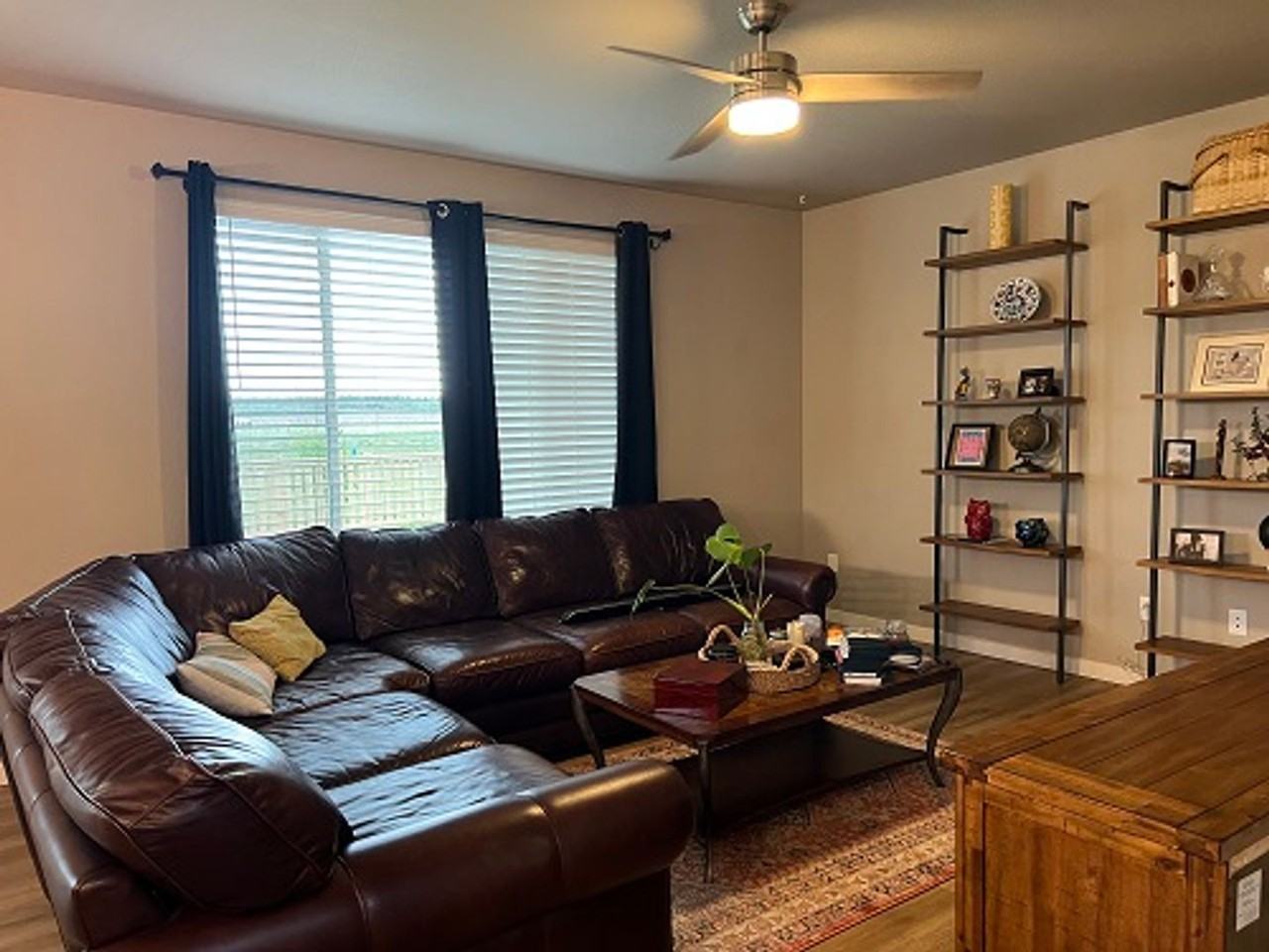 5040 Thunderhead Dr - Photo 6 of 20