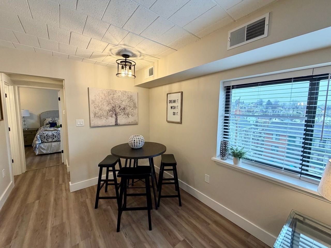 220 - 830 Library Avenue - Photo 5 of 15